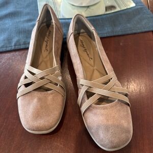 Easy Spirit Womens AUBREE Tan Cross Strap Comfort Slip-on Skimmer‎ Shoes 12M